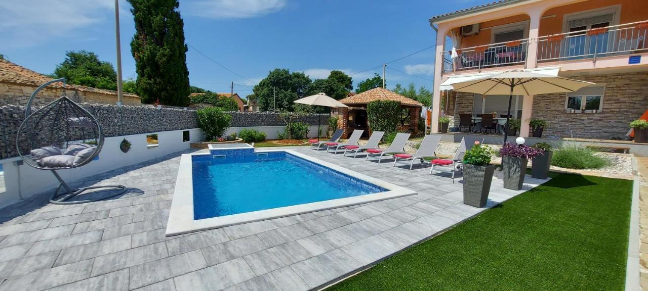 Apartments Katarina Porec Esterno foto